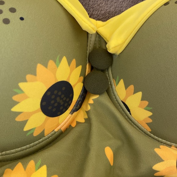 Retro stage size L one piece bathing suit - Picture 7 of 9